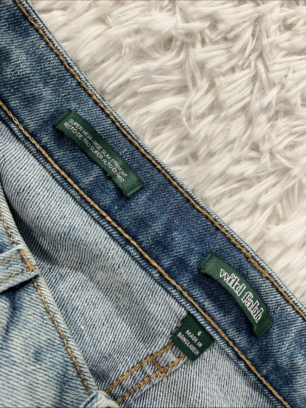 Wild fable super high rise slim straight 6